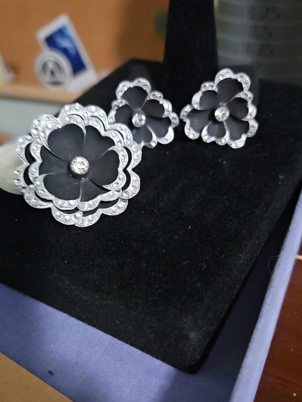 Black Floral Crystal Accent Ring for Women
